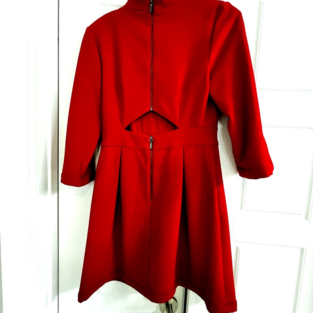 Nicole Miller Artelier - red cocktail dress - size 6